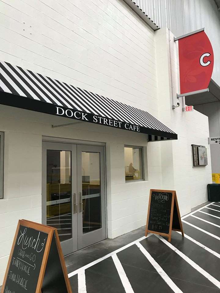 Dock Street Cafe | 6700 Essington Ave unit c-1, Philadelphia, PA 19153, USA | Phone: (215) 634-9797
