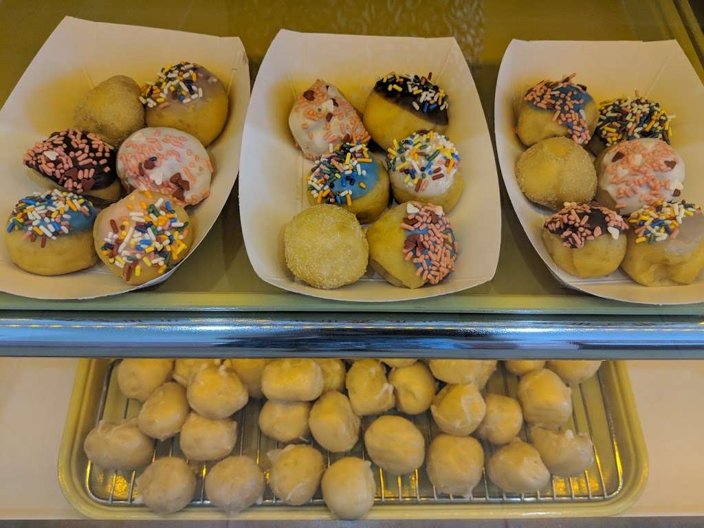 Clear Falls Donuts | 3729 TX-96 #120, League City, TX 77573, USA | Phone: (281) 549-7025