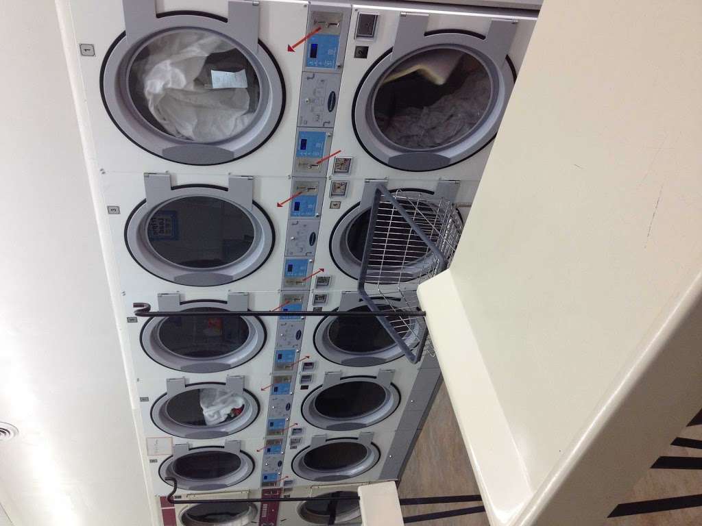 Laundry Room | 909 Conestoga Rd, Bryn Mawr, PA 19010, USA | Phone: (610) 525-9755