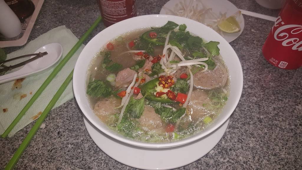 HA & VL Vietnamese Noodle Soup | 2738 SE 82nd Ave UNIT 102, Portland, OR 97266, USA | Phone: (503) 772-0103