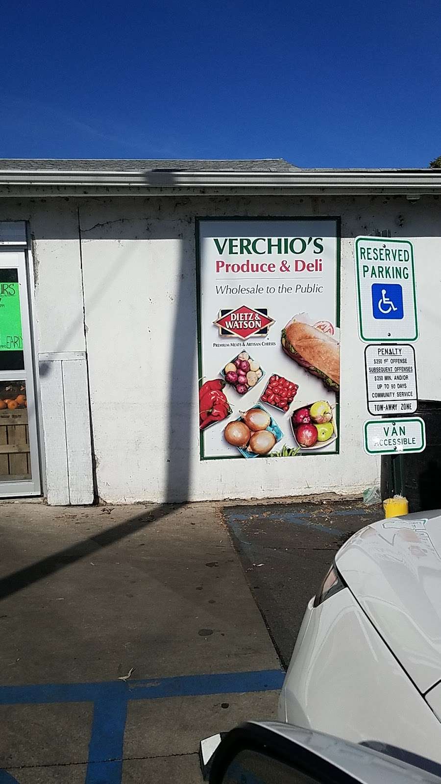 Verchios Produce Outlet | 123 S New Broadway, Brooklawn, NJ 08030, USA | Phone: (856) 456-8676