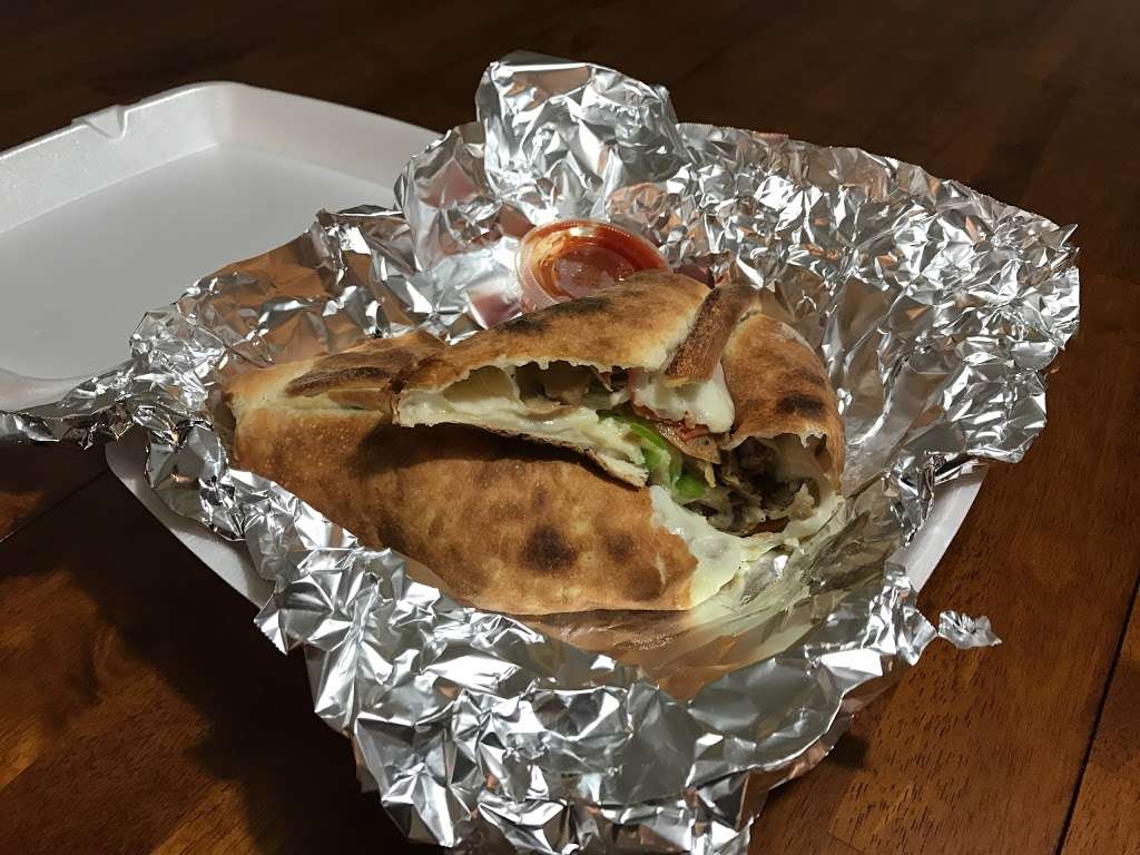 Brooklyn Pizzeria | 7930 West Grand Parkway South, Richmond, TX 77406, USA | Phone: (281) 232-3333