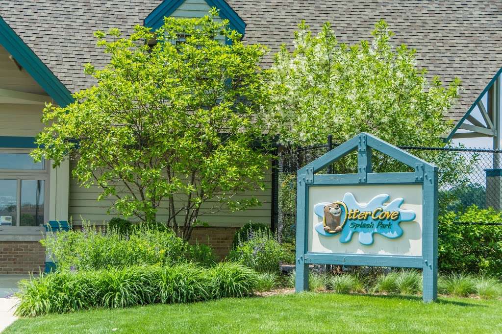 Otter Cove Aquatic Park | 3615 Campton Hills Dr, St. Charles, IL 60175 | Phone: (630) 513-4377