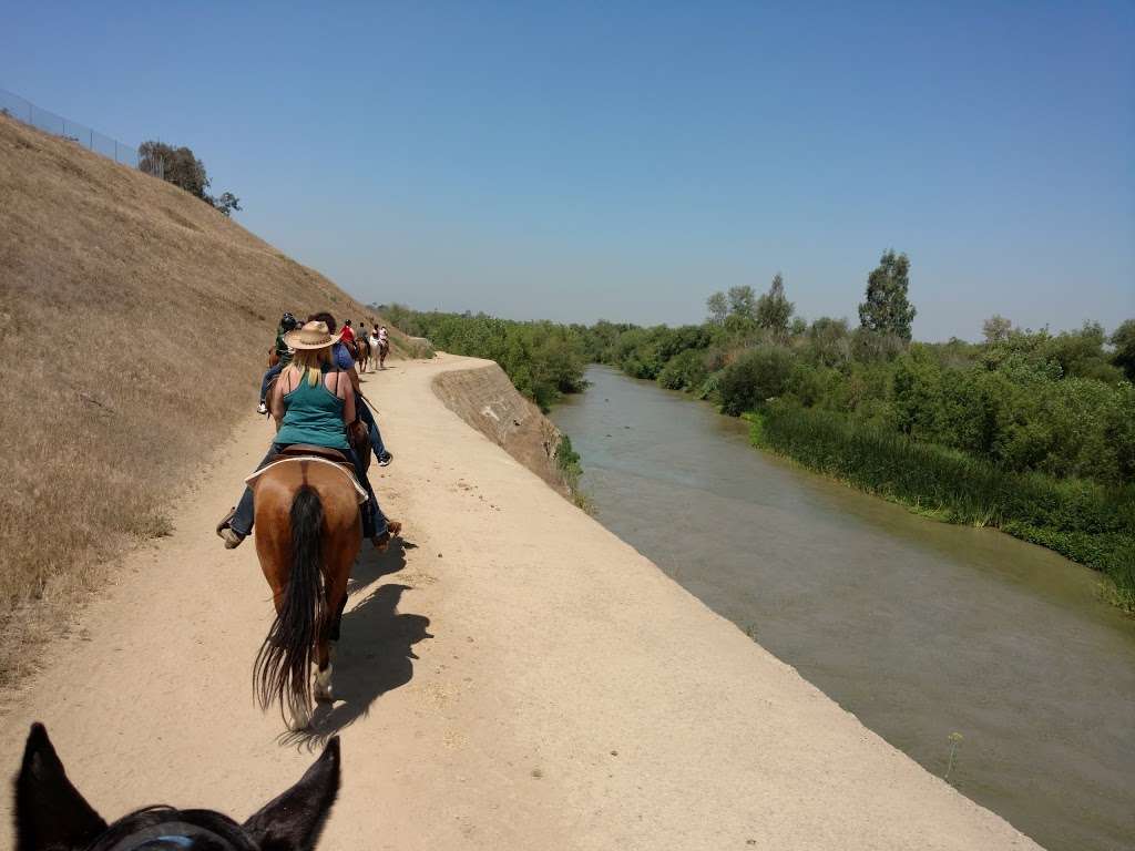 Western Trails Horseback Riding - travel agency  | Photo 8 of 10 | Address: 4103 Pedley Ave, Norco, CA 92860, USA | Phone: (951) 403-1290