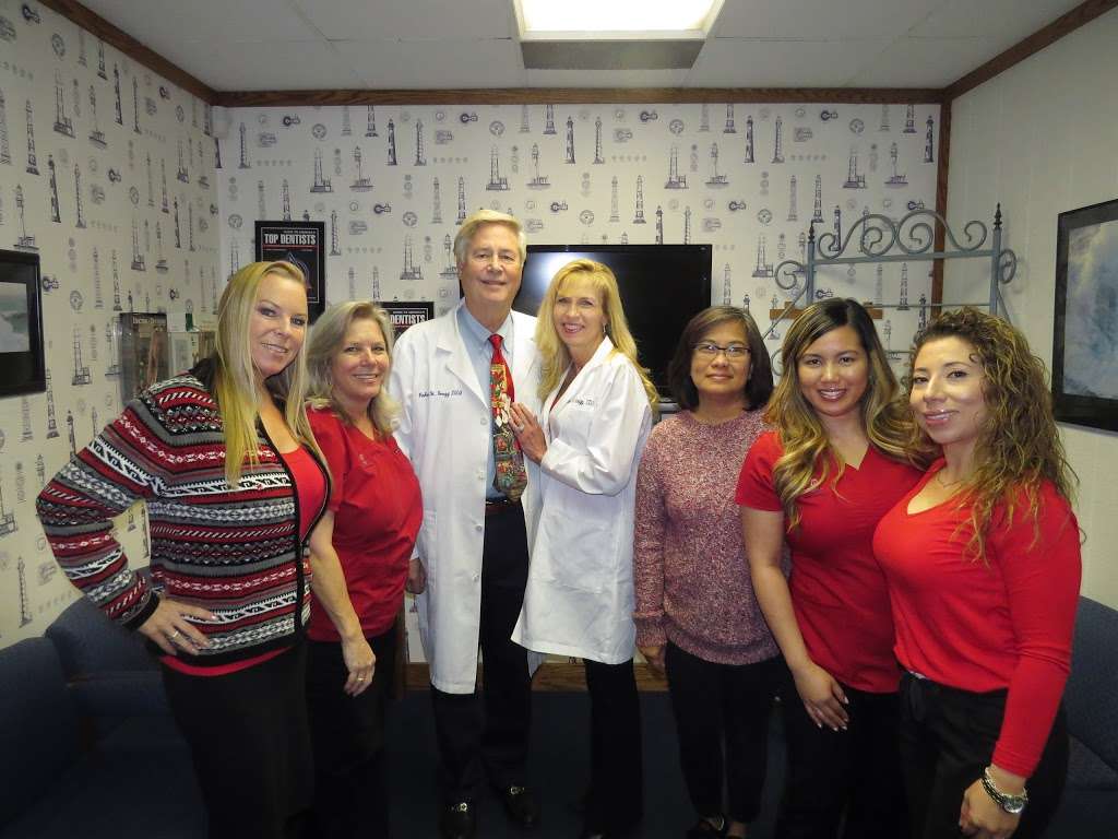 Dr. Robert H. Gregg II, DDS | 10929 South St #106B, Cerritos, CA 90703, USA | Phone: (562) 860-6587