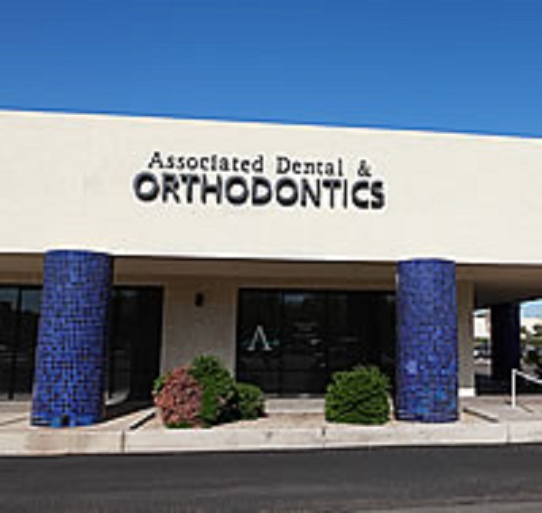 Associated Dental & Orthodontics - Glendale | 5905 W Bell Rd UNIT 6, Glendale, AZ 85308, USA | Phone: (602) 547-9566