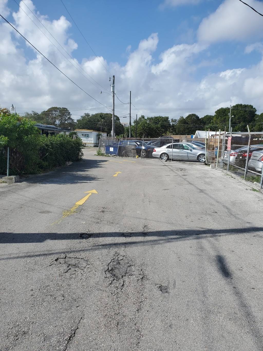 Silver Court Trailer Park Inc | 3170 SW 8th St lot a 124, Miami, FL 33135 | Phone: (786) 372-3151