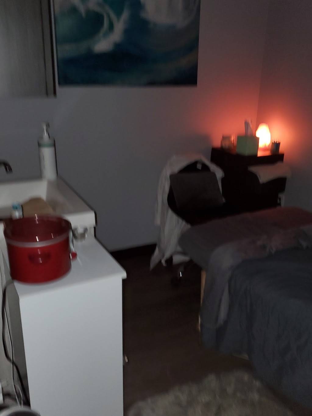 Massage By Daniela | 518 S Marlyn Ave Suite 1, Essex, MD 21221, USA | Phone: (443) 838-9640