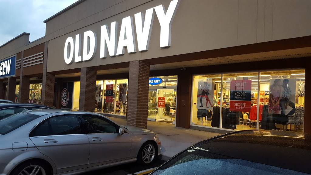 Old Navy - with Curbside Pickup | 2845 Richmond Ave, Staten Island, NY 10314, USA | Phone: (718) 568-0641