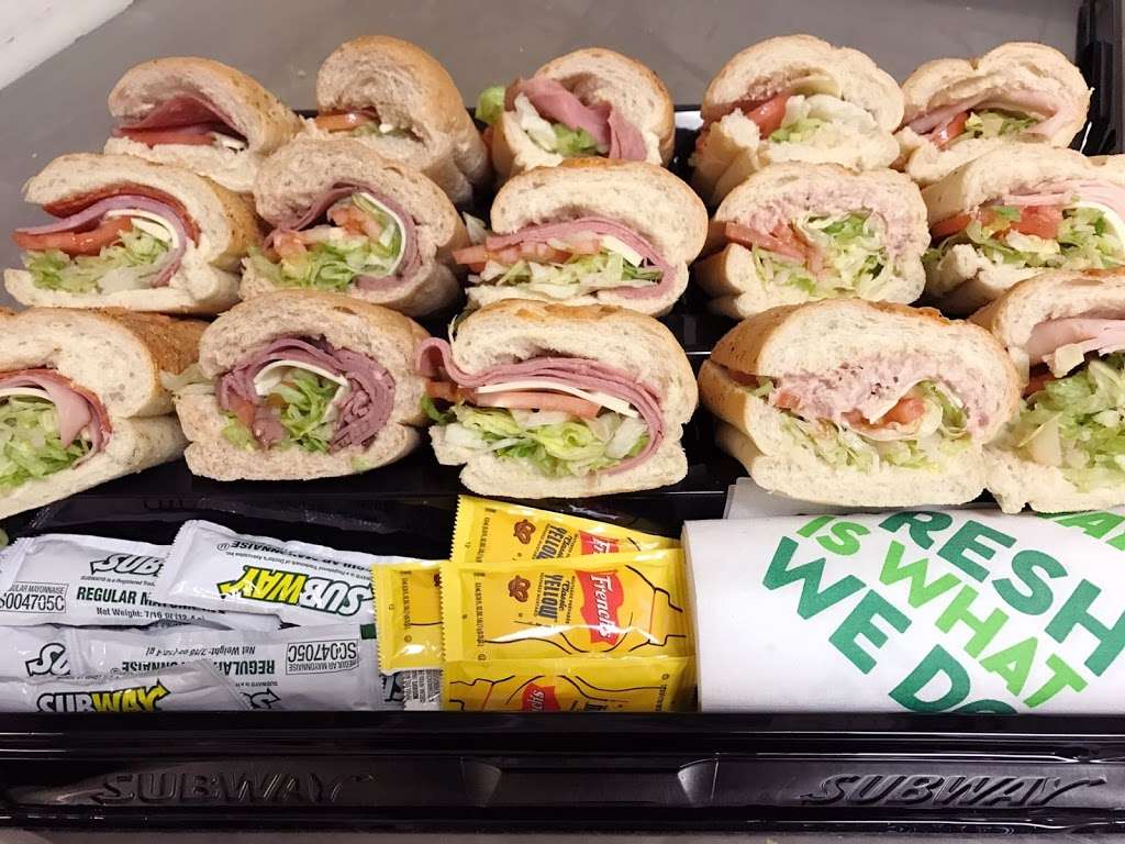 Subway | 1741 Dorsey Rd #105, Hanover, MD 21076 | Phone: (410) 796-2200