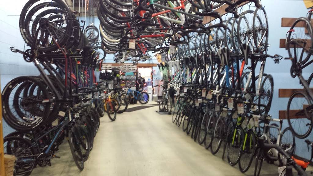 The Hub Bike Co-op | 3016 Minnehaha Ave, Minneapolis, MN 55406, USA | Phone: (612) 729-0437