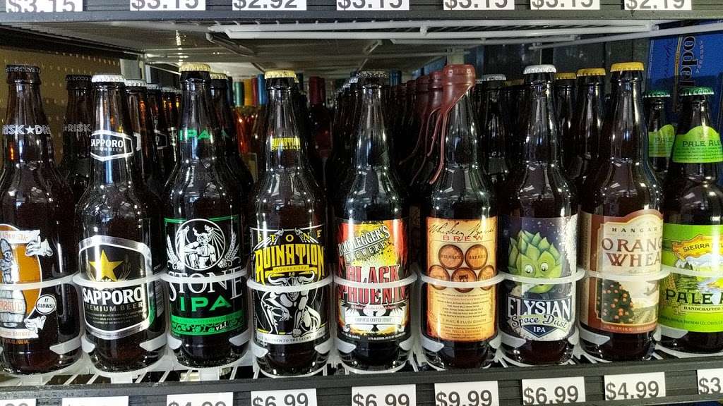 Royal Liquor | 9755, 15689 Bear Valley Rd # D, Hesperia, CA 92345, USA | Phone: (760) 244-3468