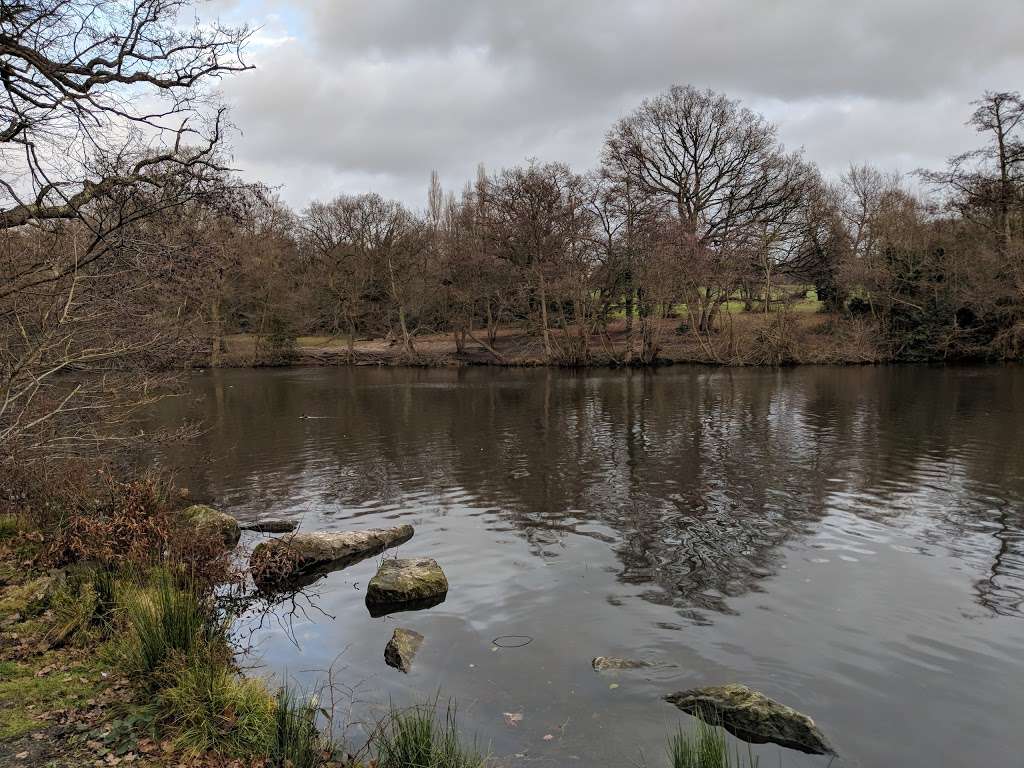 Highams Park Lake | Woodford Green IG8 9RF, UK