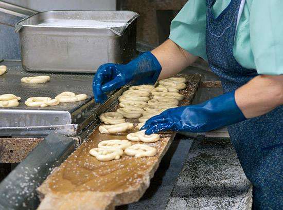 Uncle Henry’s Pretzel Bakery | 1550 Bowmansville Rd, Mohnton, PA 19540, USA | Phone: (717) 445-4690 Uncle Henry’s Pretzel Bakery | 1550 Bowmansville Rd, Mohnton, PA 19540, USA | Phone: (717) 445-4690