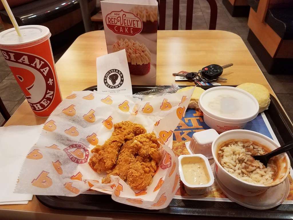 Popeyes Louisiana Kitchen | 19510 E US Hwy 40, Independence, MO 64055, USA | Phone: (816) 795-1510