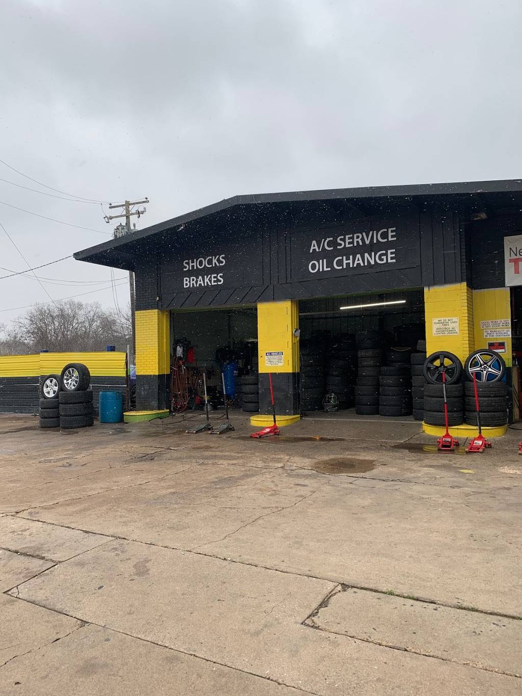 Pegaso tire shop | Pegaso Tire Shop, 2200 E Rosedale St f, Fort Worth, TX 76105, USA | Phone: (817) 504-2250