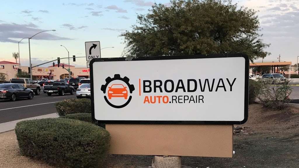 Broadway Auto Repair | 2035 W Broadway Rd, Mesa, AZ 85202, USA | Phone: (480) 935-5277
