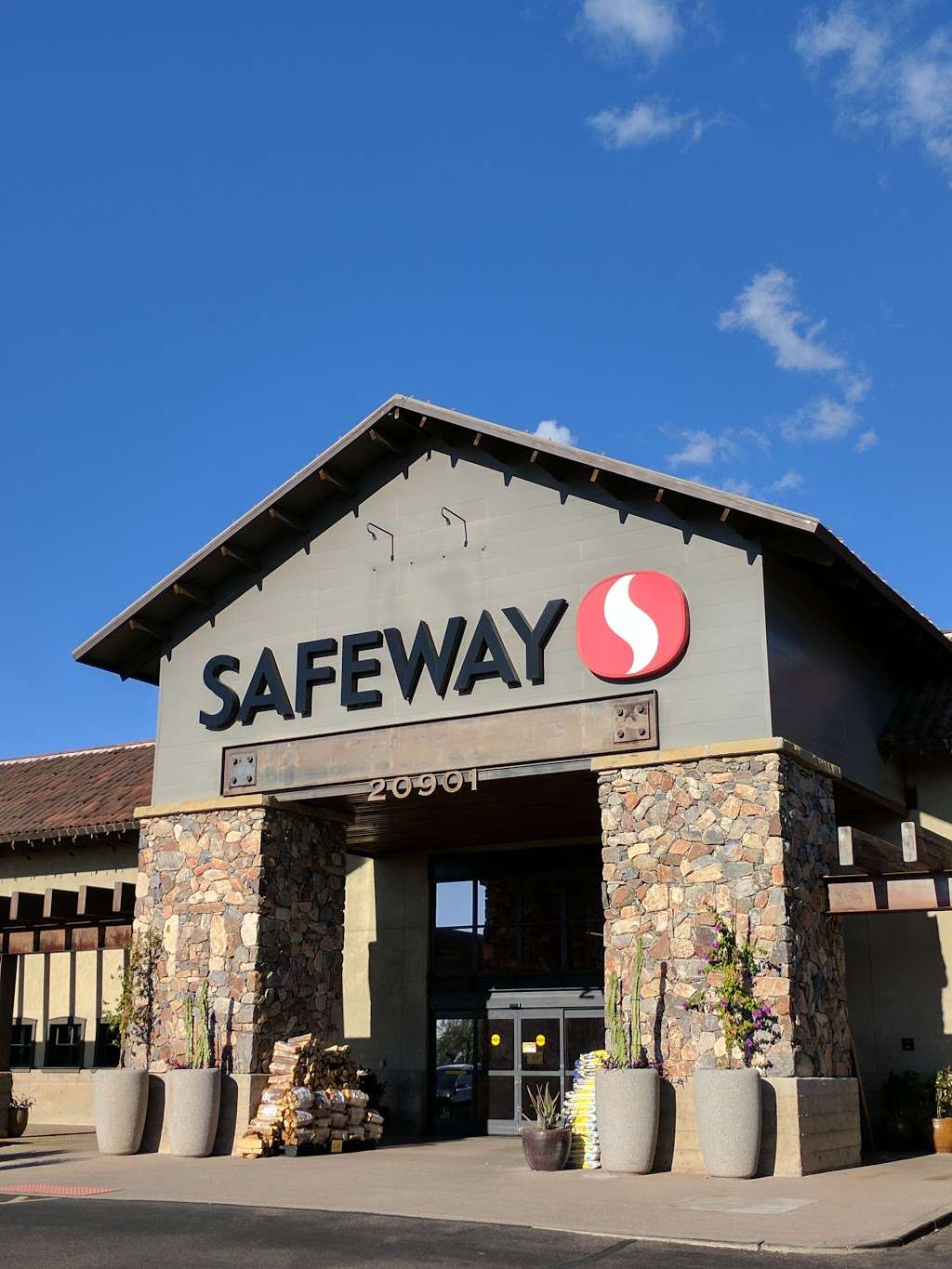 Safeway | 20901 N Pima Rd, Scottsdale, AZ 85255, USA | Phone: (480) 585-3552