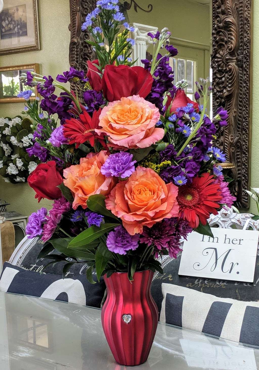 Country Club Flower Shop | 820 W Lake Mary Blvd #101, Sanford, FL 32773, USA | Phone: (407) 328-9899