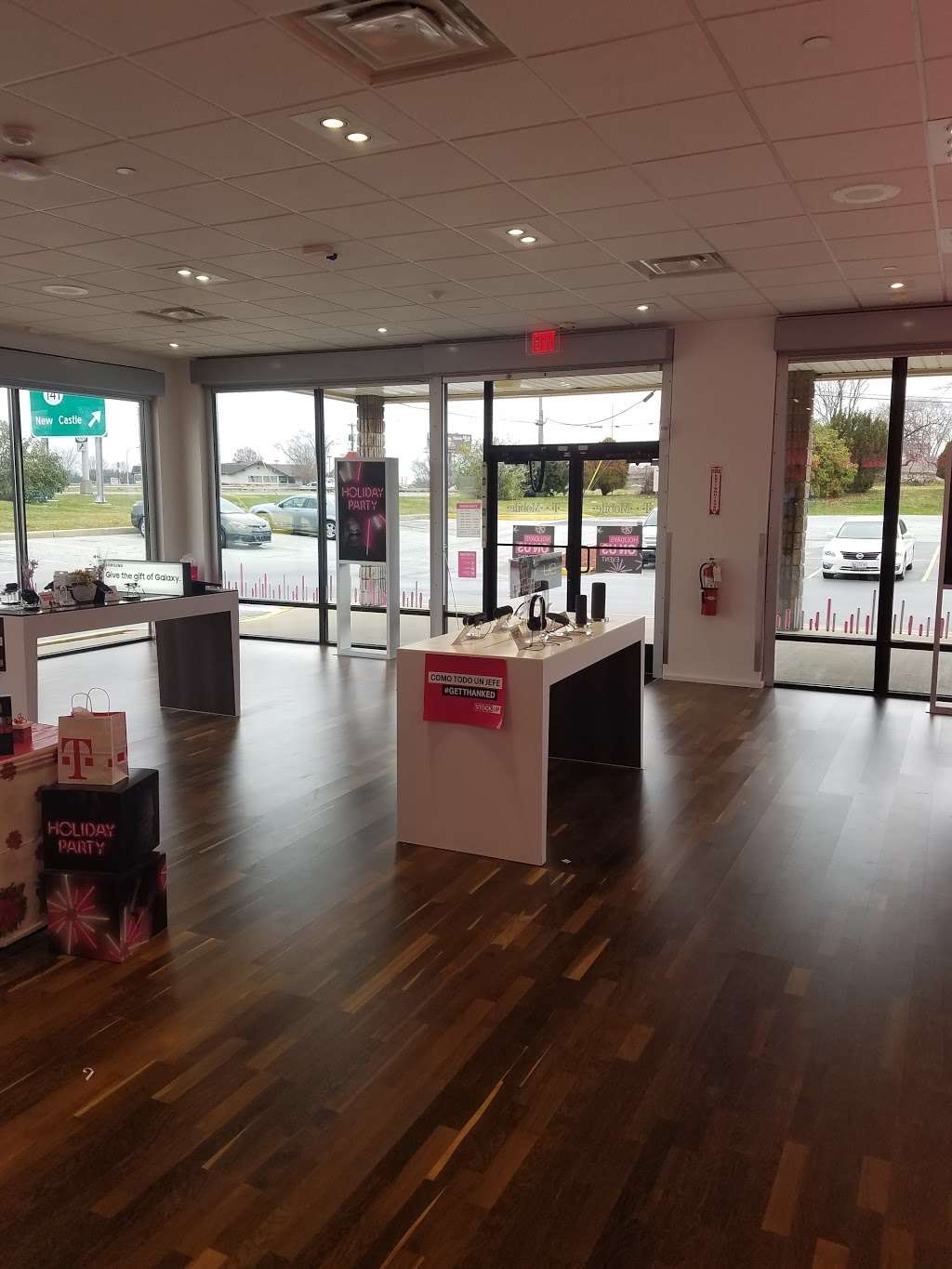 T-Mobile | 184 Penn Mart Ct, Ste 19, New Castle, DE 19720 | Phone: (302) 326-0134