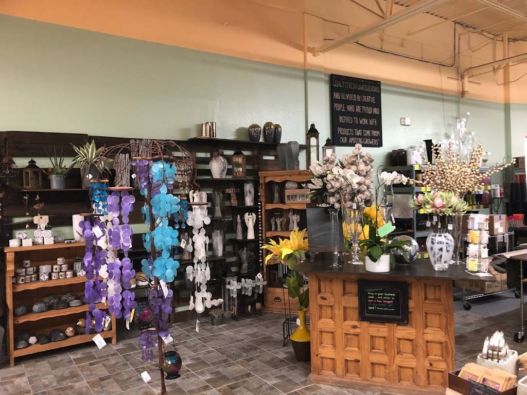 Bobbies Flowers & Marketplace | 5801 S McClintock Dr UNIT 103, Tempe, AZ 85283, USA | Phone: (480) 968-7961