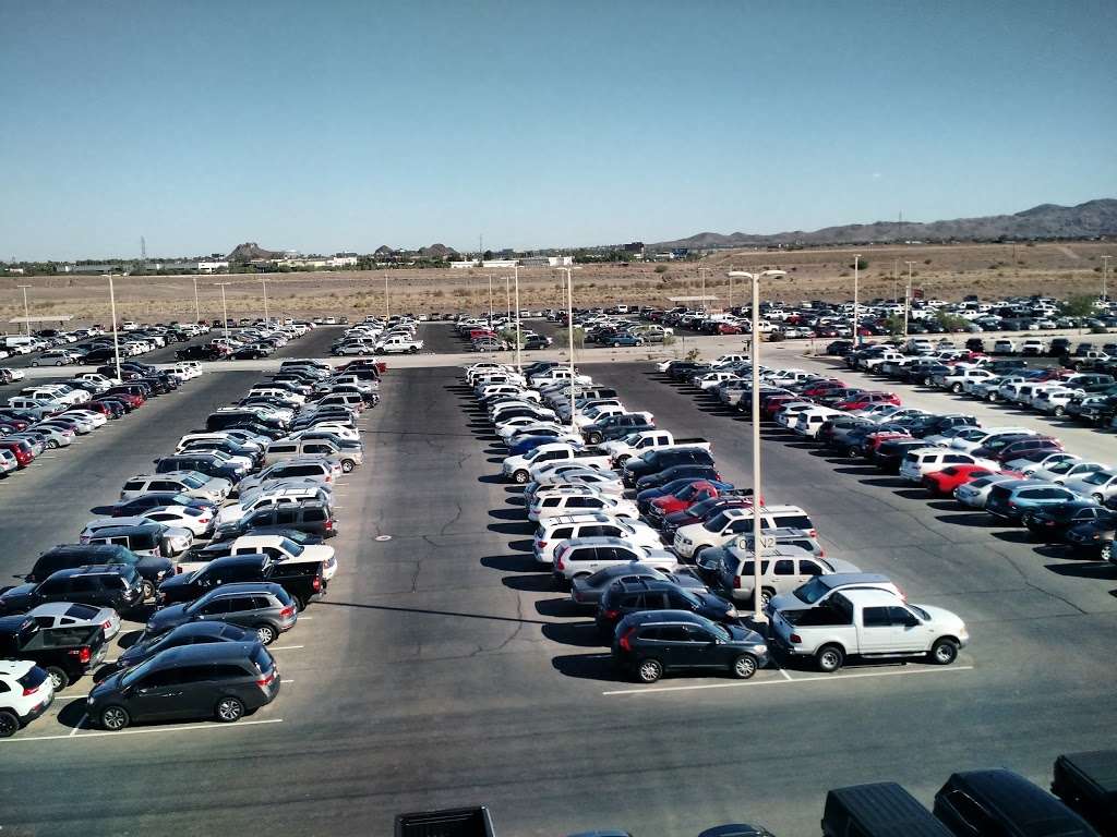 East Economy Lot | 4215 E Sky Harbor Blvd, Phoenix, AZ 85034, USA | Phone: (602) 273-4545