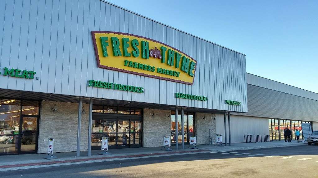 Fresh Thyme Farmers Market | 2500 N Elston Ave, Chicago, IL 60647, USA | Phone: (872) 210-3010