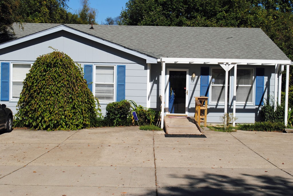 Avian and Exotics Center of Nashville | 3806 Old Hickory Blvd, Old Hickory, TN 37138, USA | Phone: (615) 360-0944