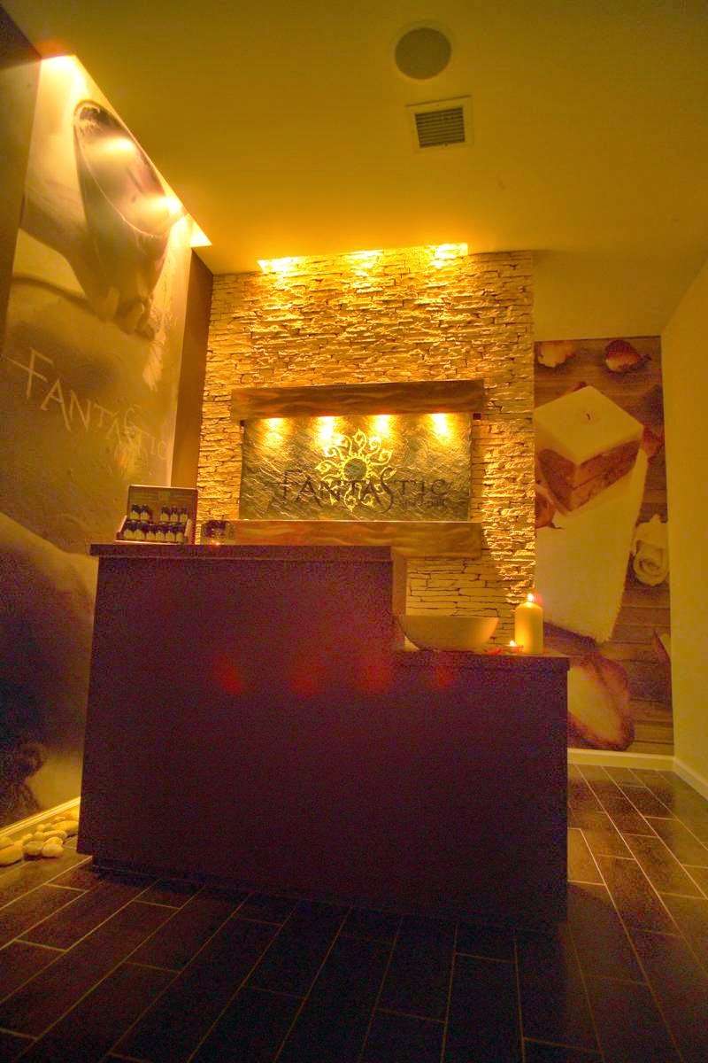 Fantastic Spa and Nail | 2030 N Jerusalem Rd, North Bellmore, NY 11710, USA | Phone: (516) 483-9800