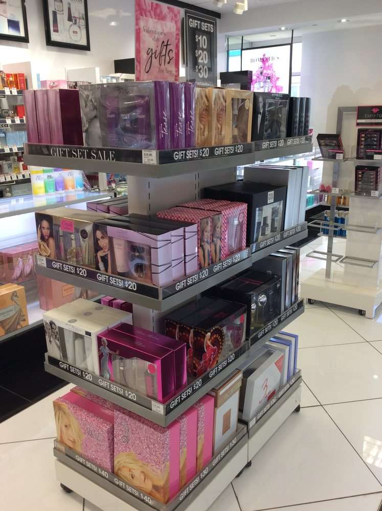 Perfumania | 3296 Livermore Outlets Dr, Livermore, CA 94551, USA | Phone: (925) 292-4935