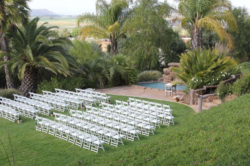 Wedding on the Greens | 33485 Louise Rd, Winchester, CA 92596, USA | Phone: (951) 760-1863