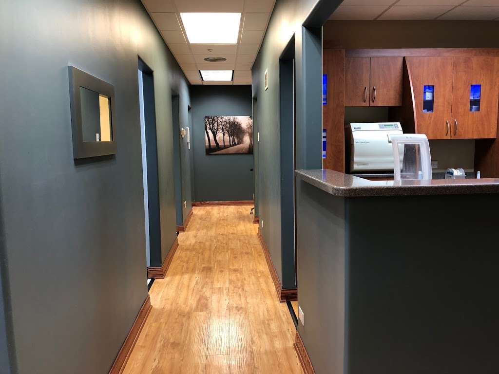 Downtown Tinley Dental: Tyler Markus DMD | 17859 Oak Park Ave, Tinley Park, IL 60477, USA | Phone: (708) 532-0091