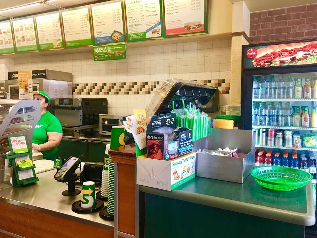 Subway Restaurants | 8420 Katy Fwy #520, Houston, TX 77024, USA | Phone: (713) 467-7722