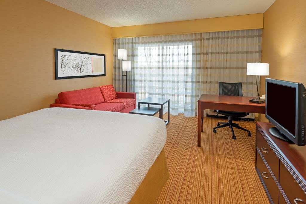 Courtyard by Marriott Boulder Louisville | 948 W Dillon Rd, Louisville, CO 80027, USA | Phone: (303) 604-0007