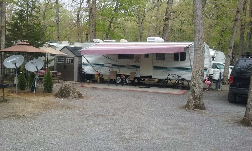 TIP TAM CAMPING RESORT | 301 Brewers Bridge Rd, Jackson, NJ 08527, USA | Phone: (732) 363-4036