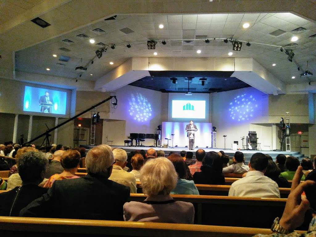 Forest City Seventh-day Adventist Church - church  | Photo 2 of 10 | Address: 7601 Forest City Rd, Orlando, FL 32810, USA | Phone: (407) 930-0712