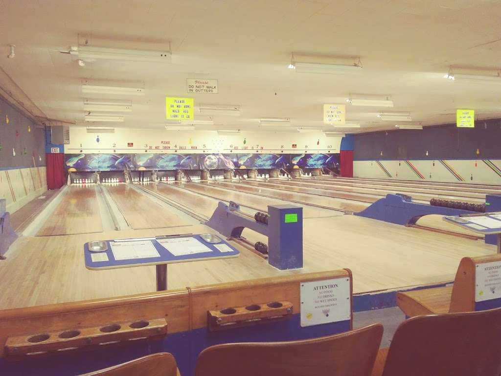 Collins Bowladrome | 325 Boston Rd, North Billerica, MA 01862 | Phone: (978) 667-7154