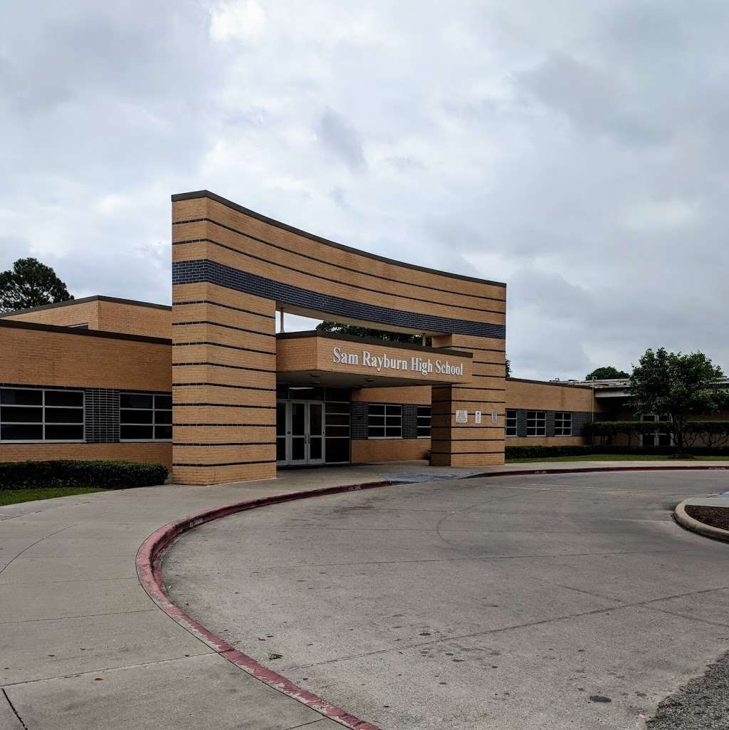 Sam Rayburn High School | 2121 Cherry Brook Ln, Pasadena, TX 77502 | Phone: (713) 740-0330