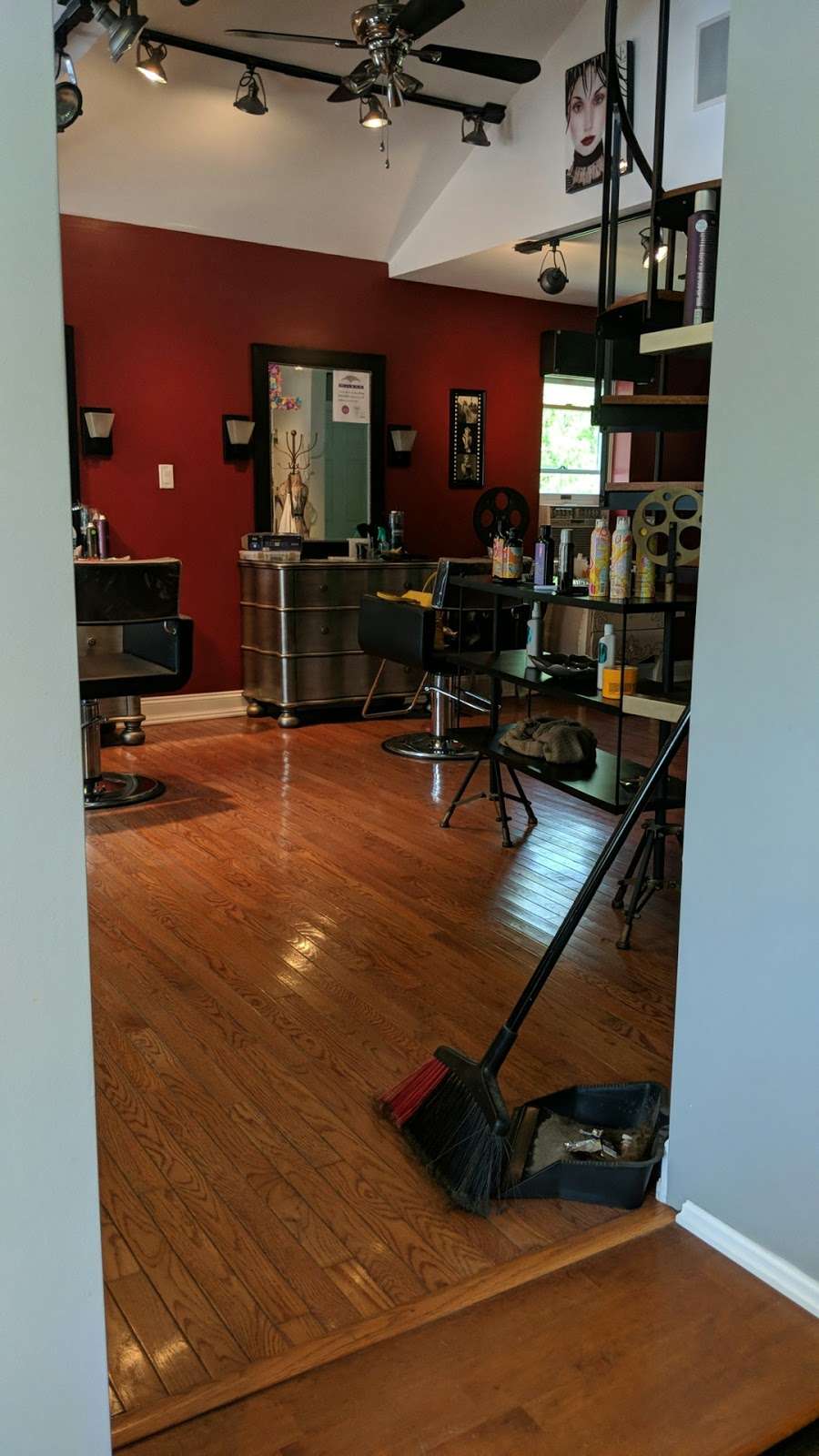 L-E-X salon | 43 Ridge Rd, Phoenixville, PA 19460, USA | Phone: (610) 933-6792