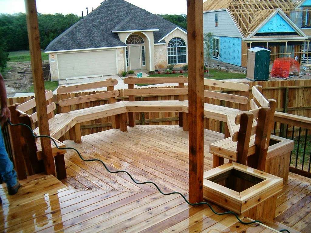 Kountry Star Decks | 2706 Henderson Ln, Deer Park, TX 77536, USA | Phone: (210) 218-6240