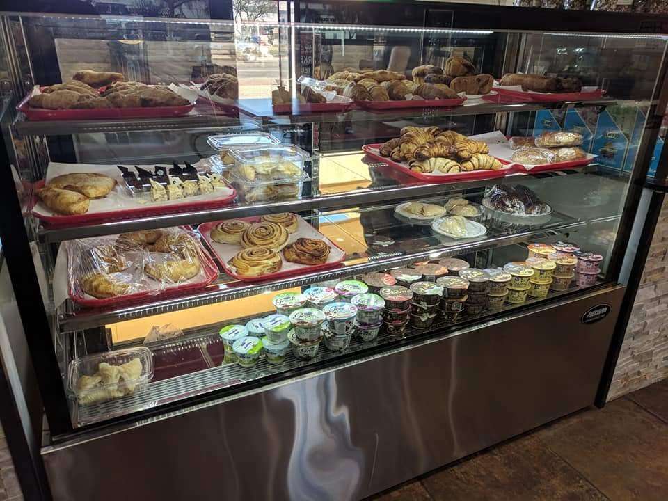 Imperial Market & Deli | 737 E Glendale Ave, Phoenix, AZ 85020, USA | Phone: (602) 285-6999