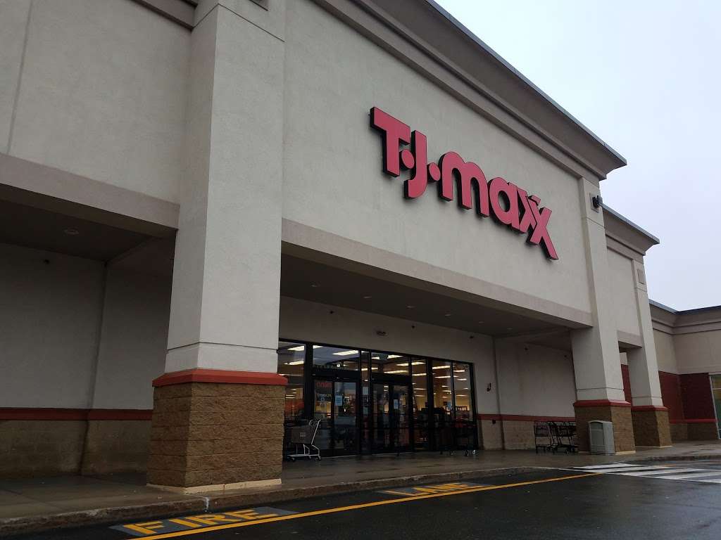 T.J. Maxx | 9 Mozzone Blvd, Taunton, MA 02780, USA | Phone: (508) 828-1982