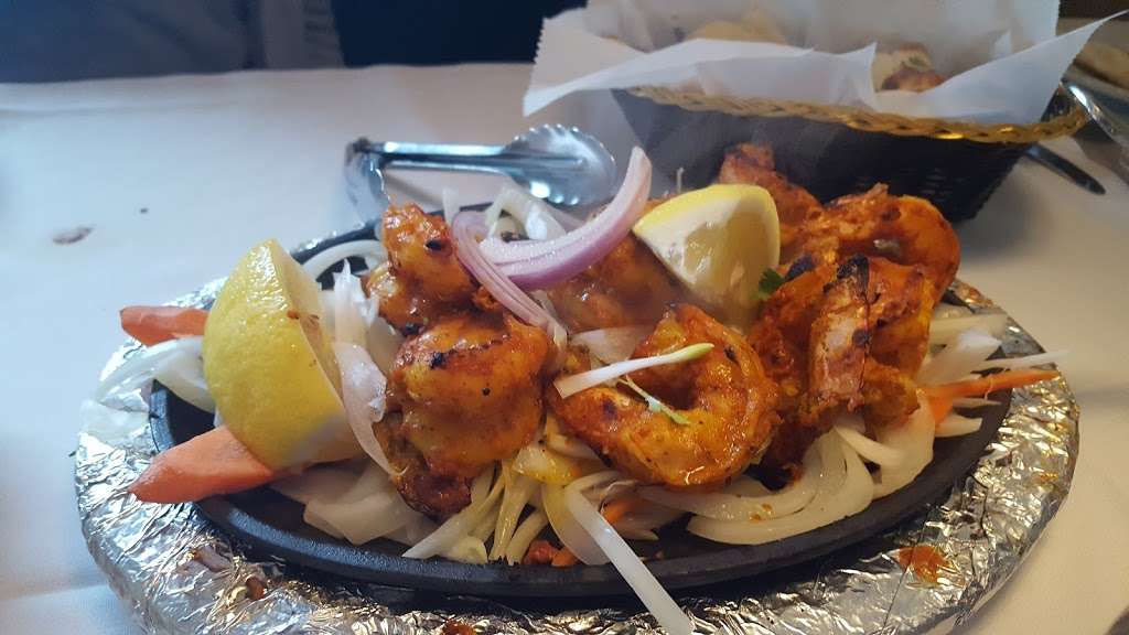 ClayOven Tandoor | 3970 IL-22, Long Grove, IL 60047 | Phone: (847) 550-8600