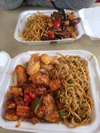 Panda Express | 3100 N Terminal Rd #24, Houston, TX 77032, USA | Phone: (281) 230-3188