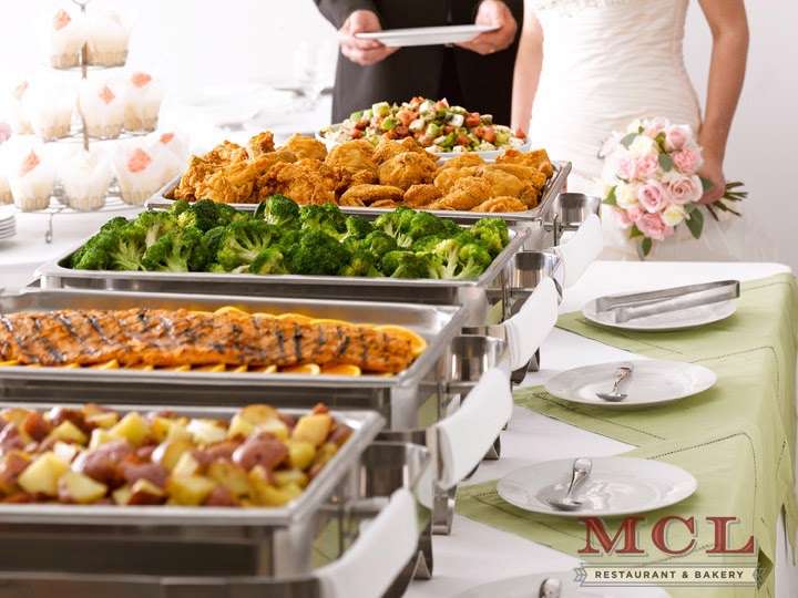 MCL Restaurant & Bakery Avon | 121 Avon Village Pkwy, Avon, IN 46123, USA | Phone: (317) 536-6658