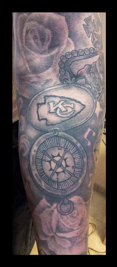 Sketches Tattoo | 4356 W Olive Ave, Glendale, AZ 85302, USA | Phone: (623) 842-9195