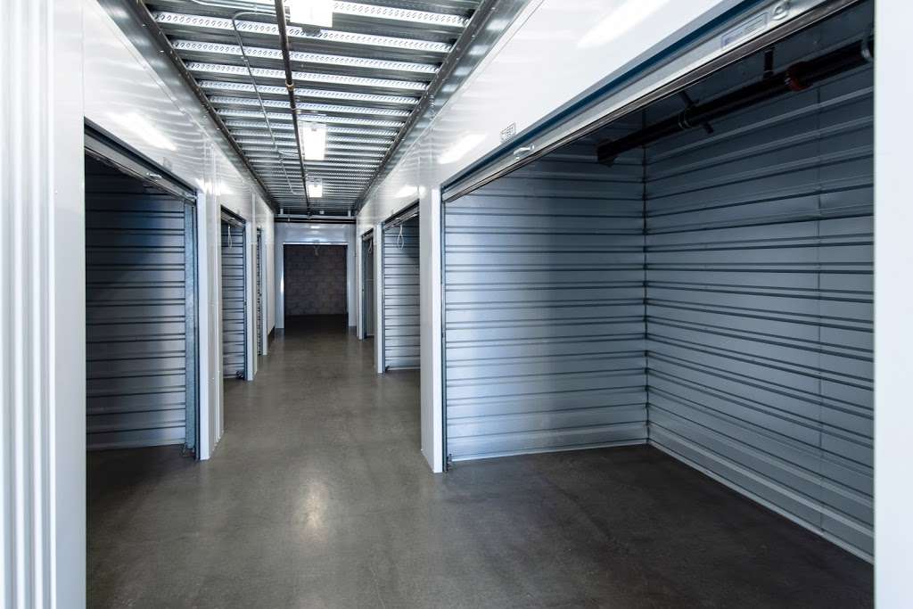 Silverhawk Self Storage | 30470 Commerce Ct, Murrieta, CA 92563, USA | Phone: (951) 216-3475