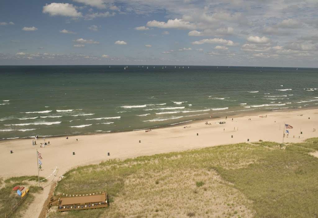 Dunescape Beach Club | 100 Lake Shore Dr, Michigan City, IN 46360 | Phone: (219) 879-1854