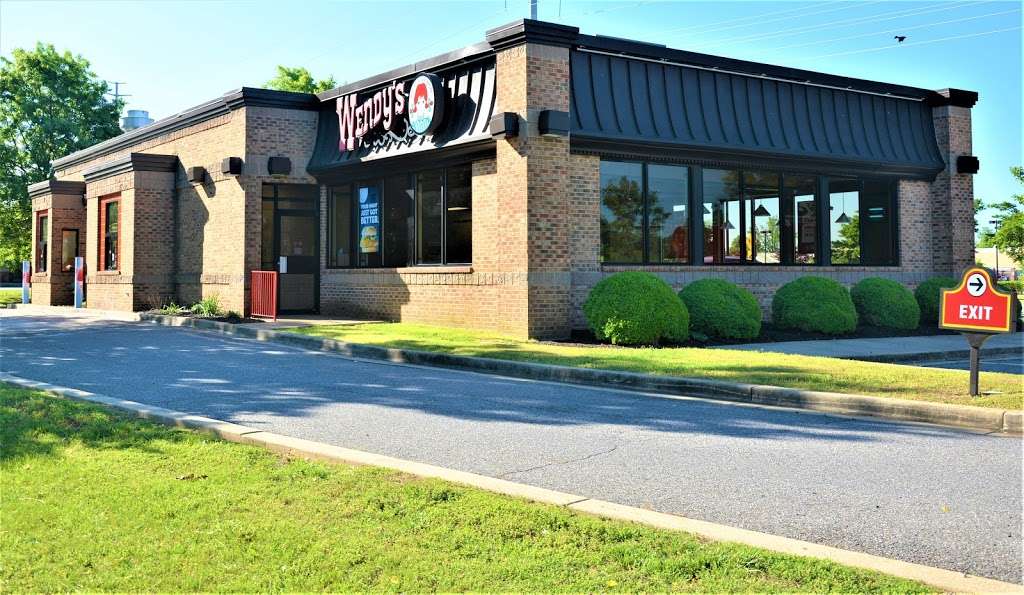 Wendys | 45460 Miramar Way, California, MD 20619, USA | Phone: (301) 862-3190