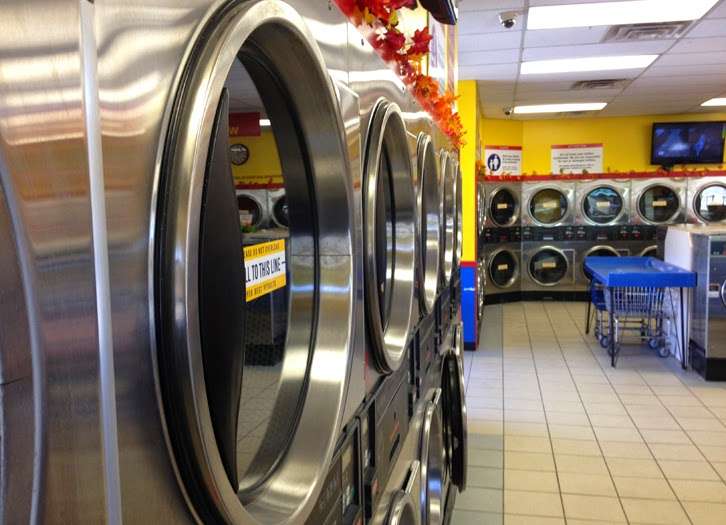 Laundry World 24 HOURS | 6 Falmouth St, Attleboro, MA 02703 | Phone: (508) 226-5290